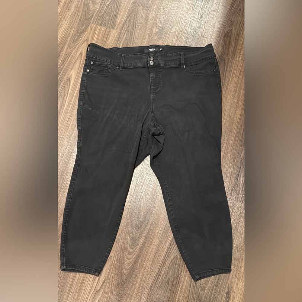 Torrid Size 28 Short 28S Black Skinny Jeans 4X 5X Pants